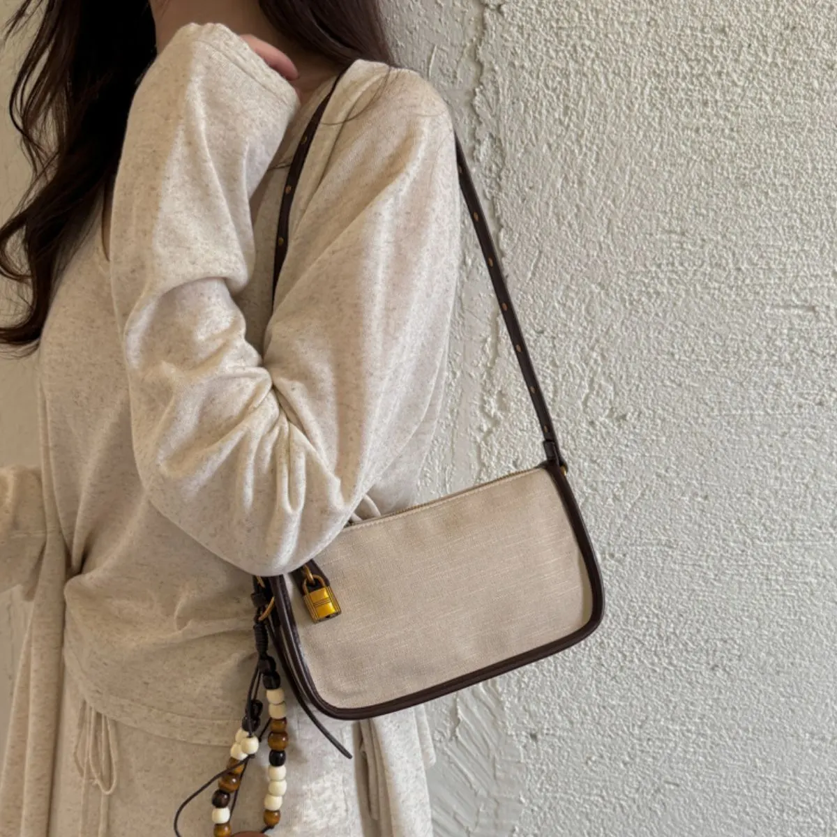 Vintage Lock Detail Shoulder Bag - Tan